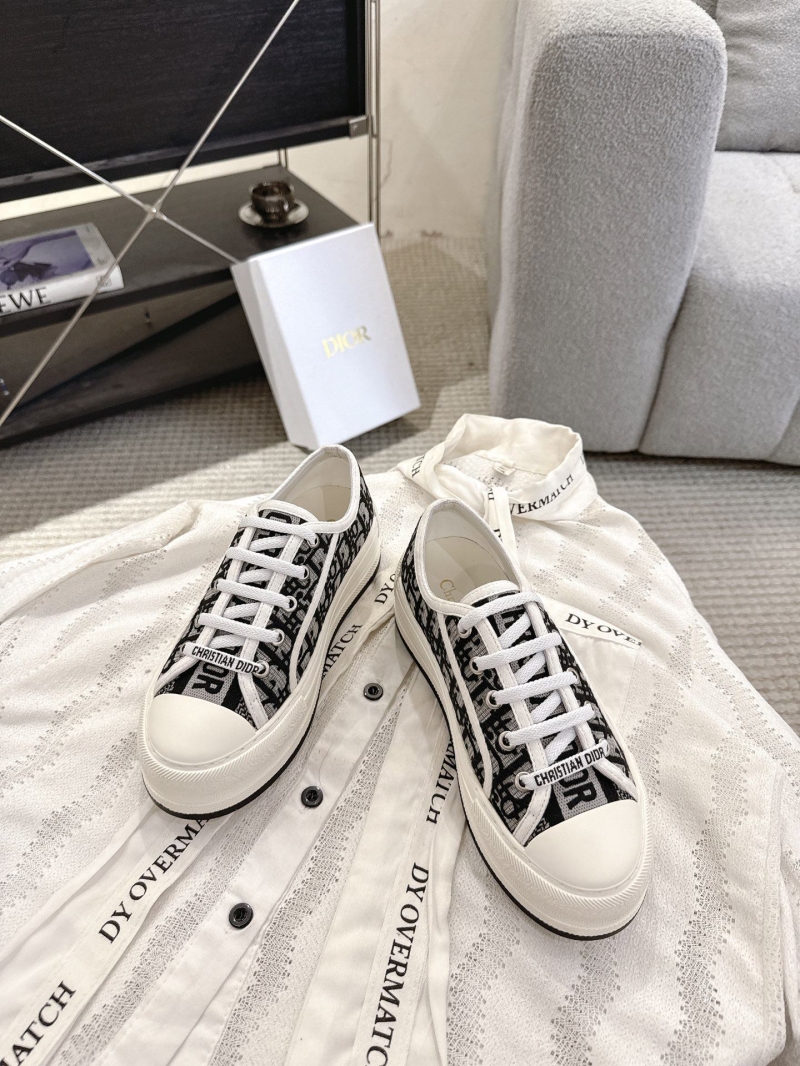 chr1st1an D10r sneakers